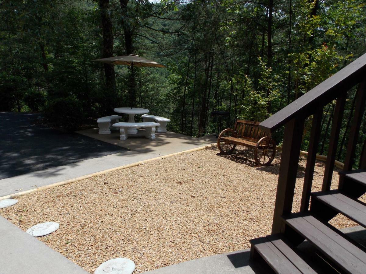 Hillbilly Hilton Chalet Villa Pigeon Forge Esterno foto